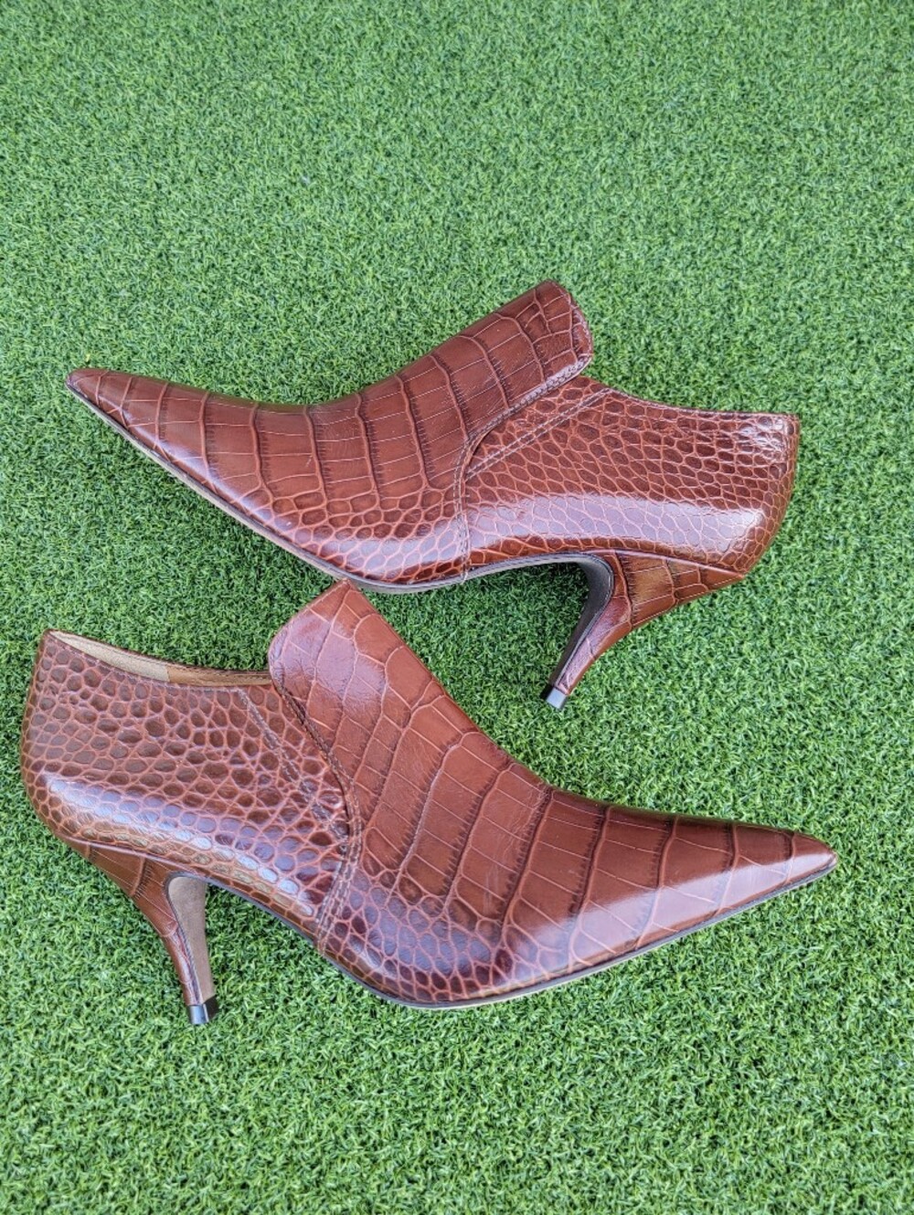Women's Tory Burch Brown Croc-Embossed Pointed Toe Slip-On Heels ~ US Size 7M